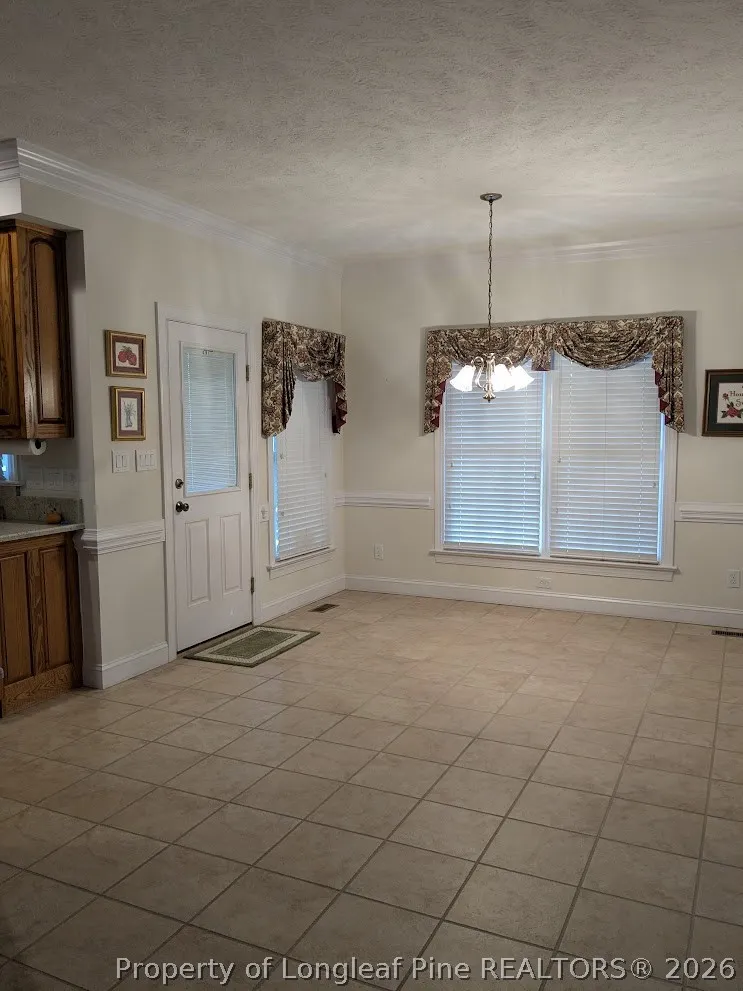 3647 Lakeshore Drive Hope Mills, NC 28348