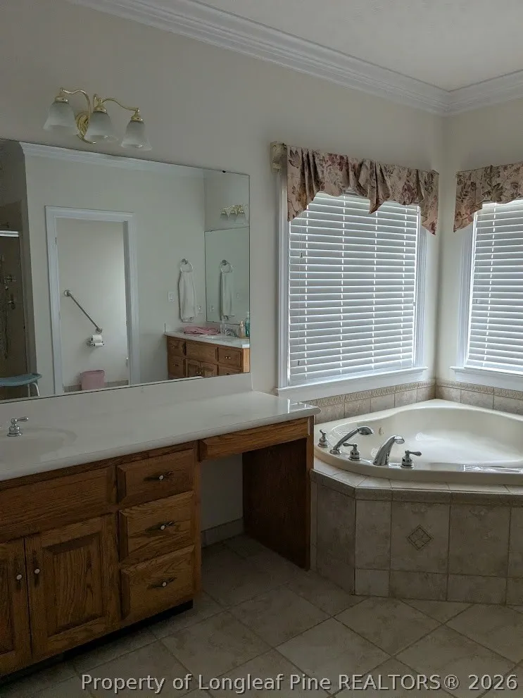 3647 Lakeshore Drive Hope Mills, NC 28348