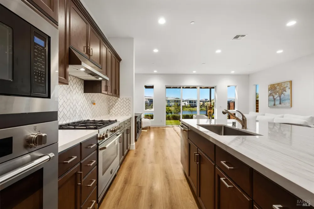 2409 Waterside Drive Fairfield, CA 94533