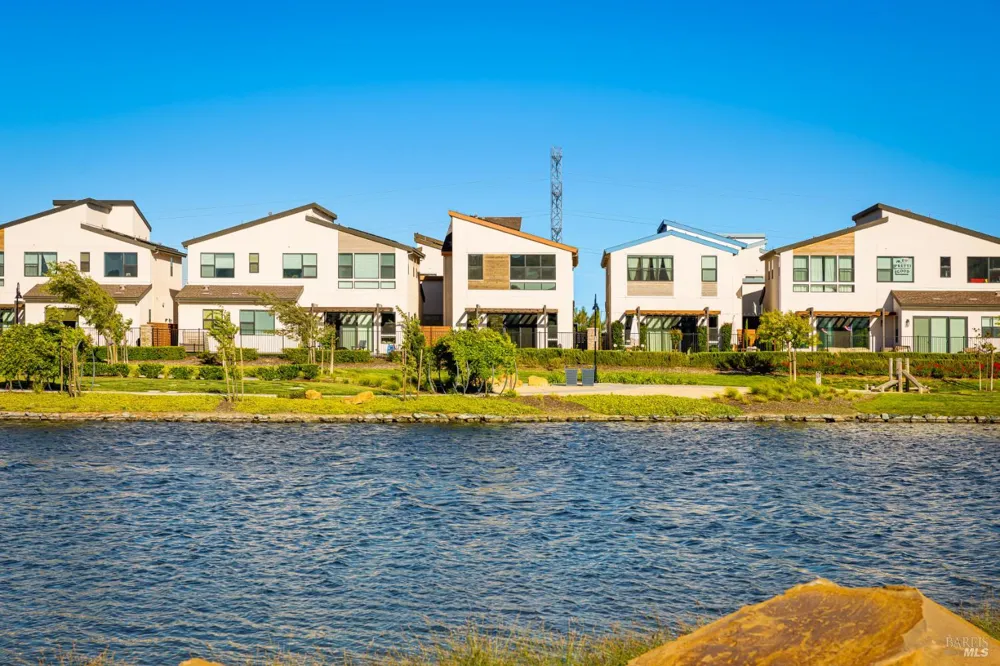 2409 Waterside Drive Fairfield, CA 94533
