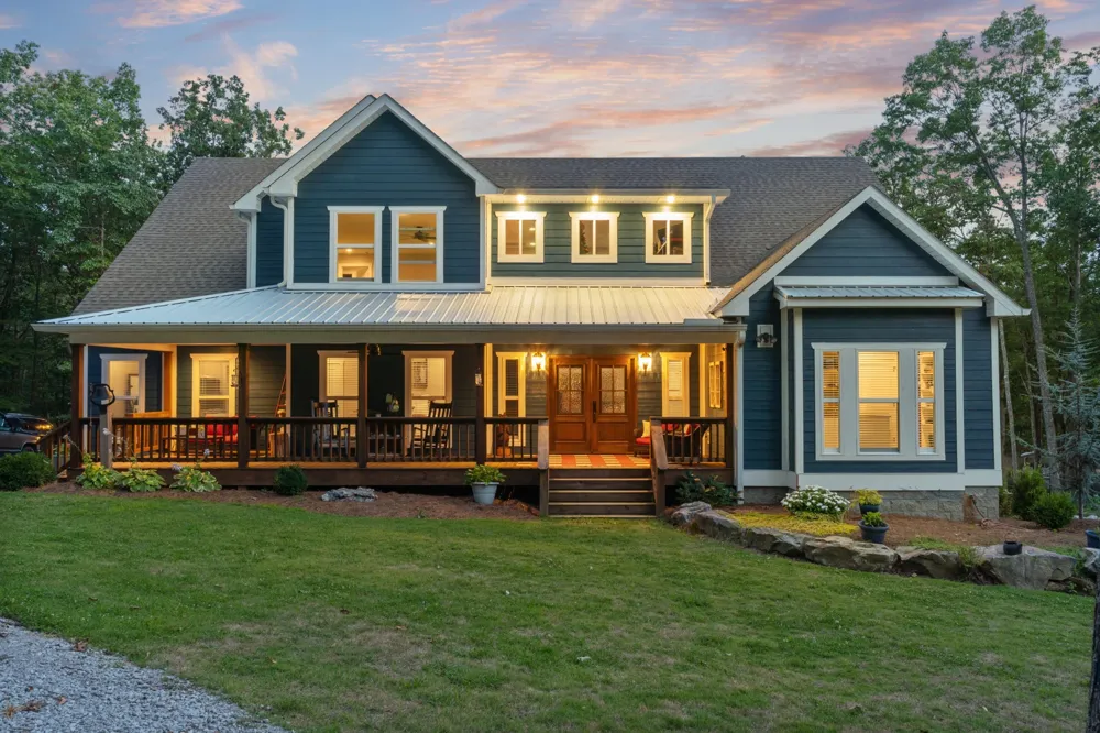 303 N Lake Dr Altamont, TN 37301
