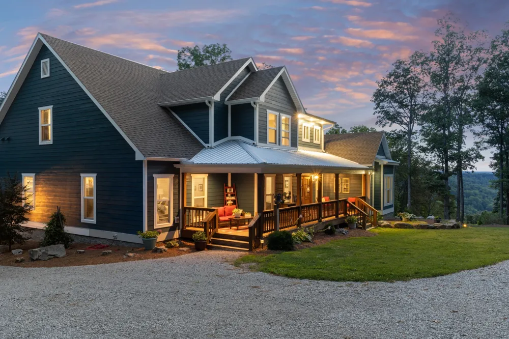 303 N Lake Dr Altamont, TN 37301