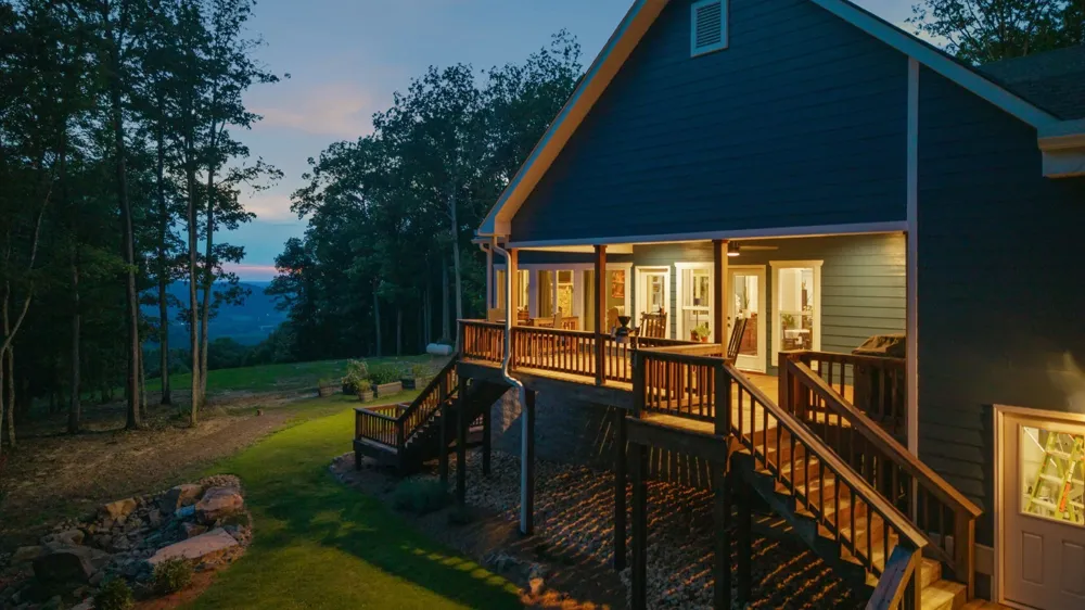 303 N Lake Dr Altamont, TN 37301