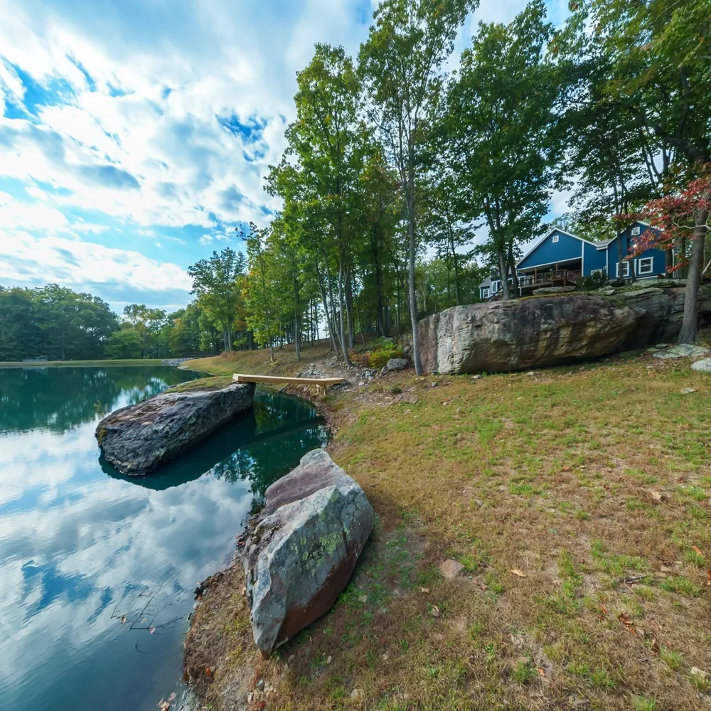 303 N Lake Dr Altamont, TN 37301