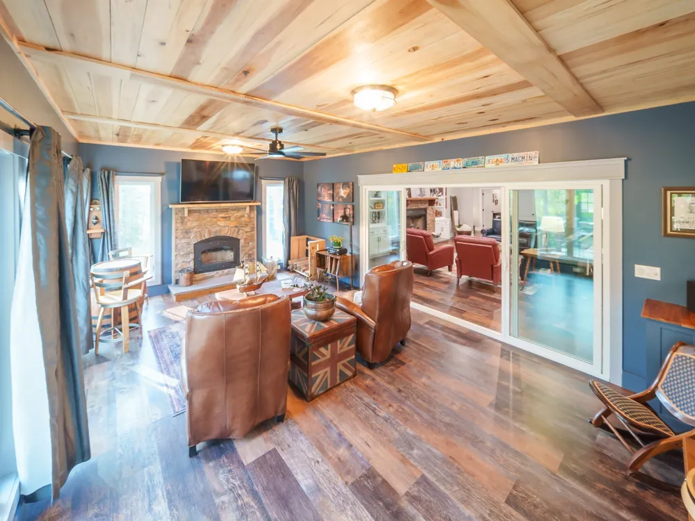 303 N Lake Dr Altamont, TN 37301