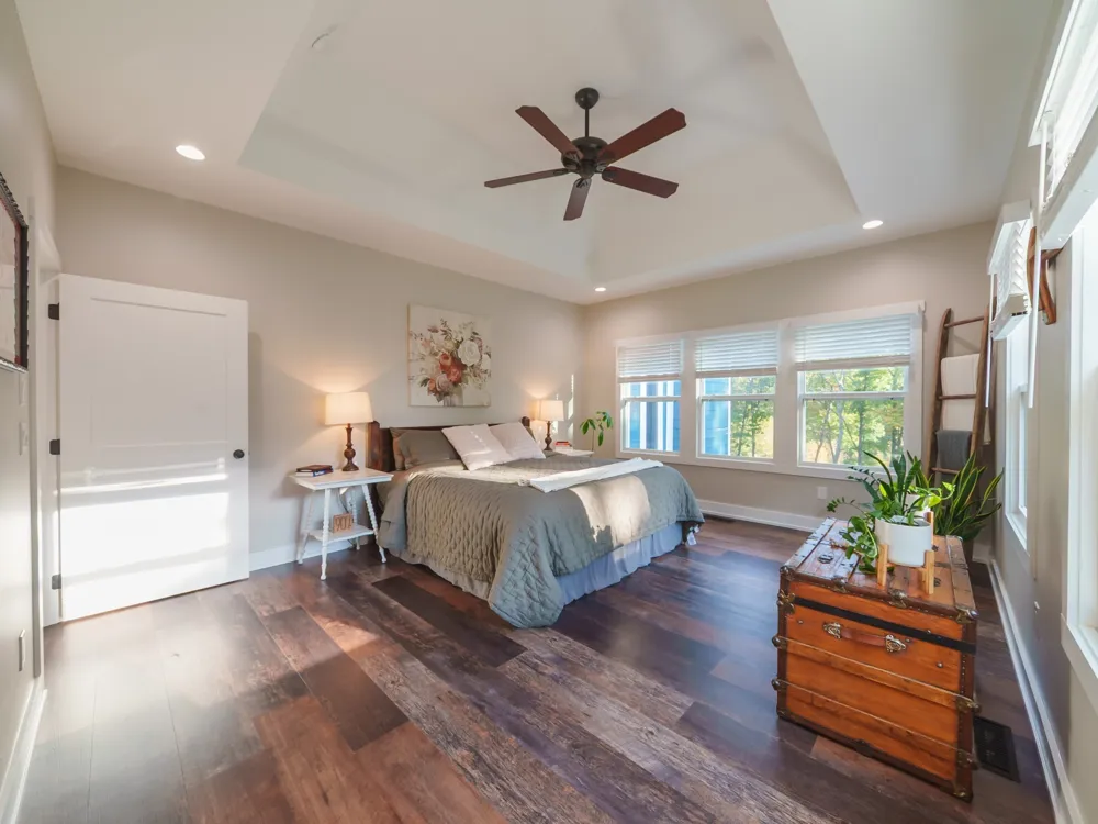 303 N Lake Dr Altamont, TN 37301
