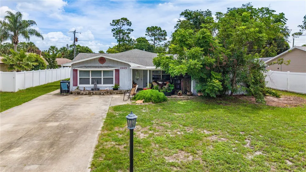 1945 FERN PALM DRIVE Edgewater, FL 32141