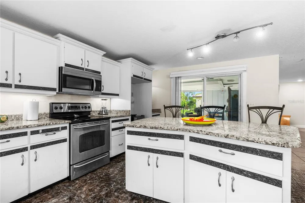 1945 FERN PALM DRIVE Edgewater, FL 32141
