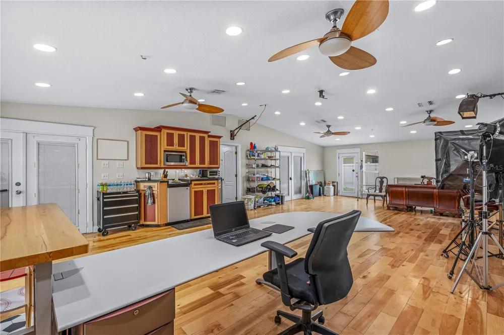 1945 FERN PALM DRIVE Edgewater, FL 32141