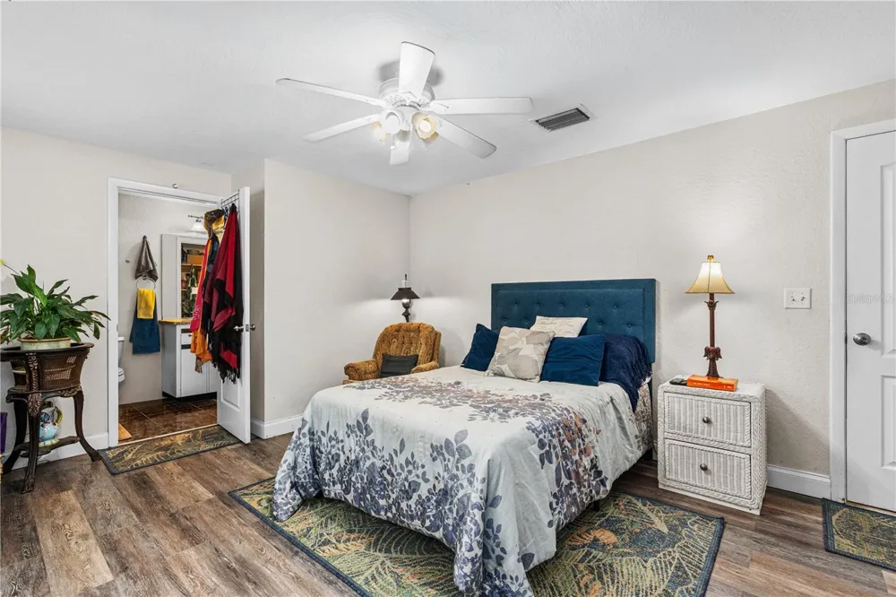 1945 FERN PALM DRIVE Edgewater, FL 32141