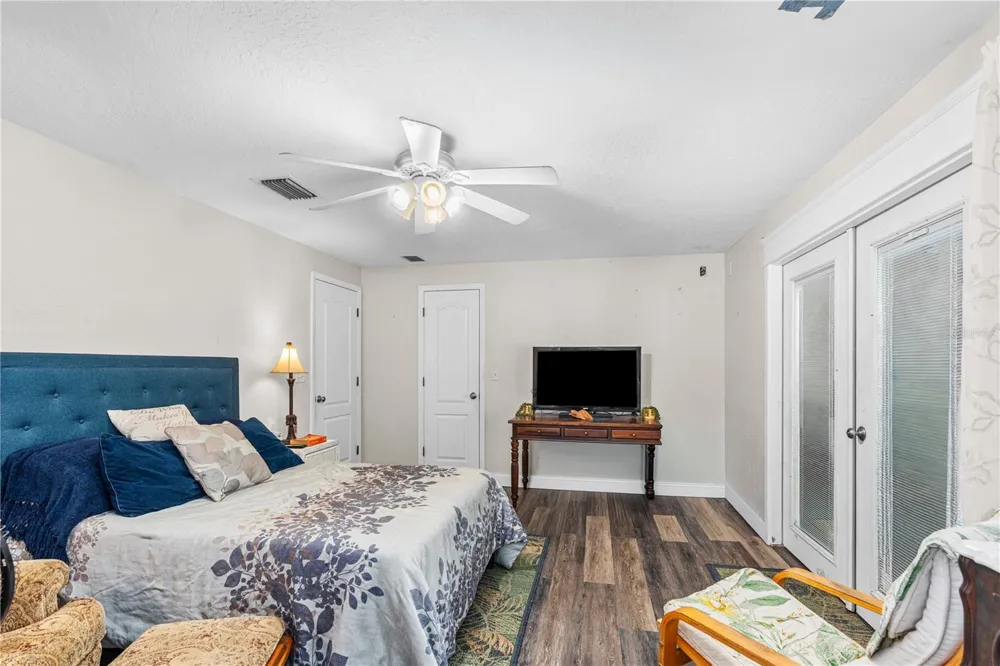 1945 FERN PALM DRIVE Edgewater, FL 32141