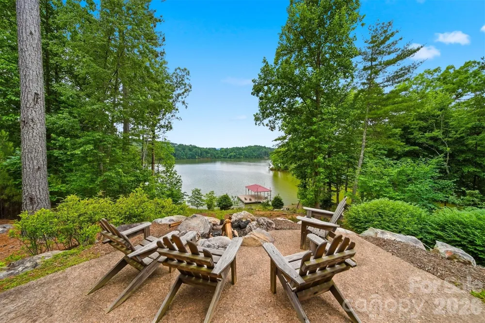 1776 Cove Side Drive Granite Falls, NC 28630