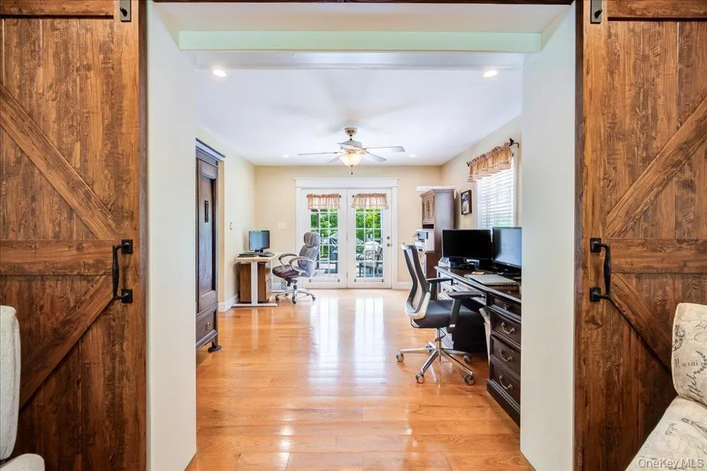 124 Rutsonville Road Wallkill, NY 12589