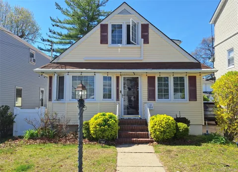 184 E Chester Street