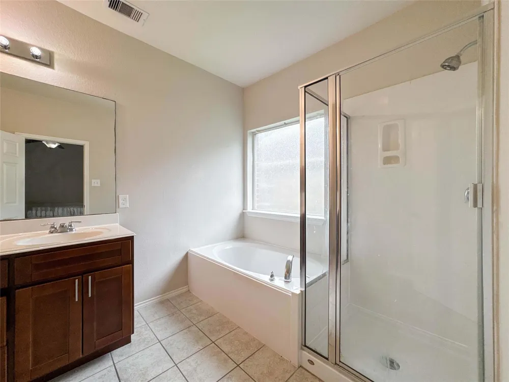 3041 Boxwood Springs Lane Dickinson, TX 77539