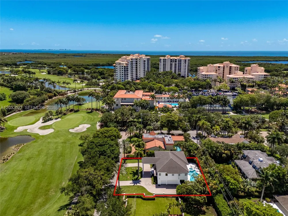6220 SW 144th St Coral Gables, FL 33158