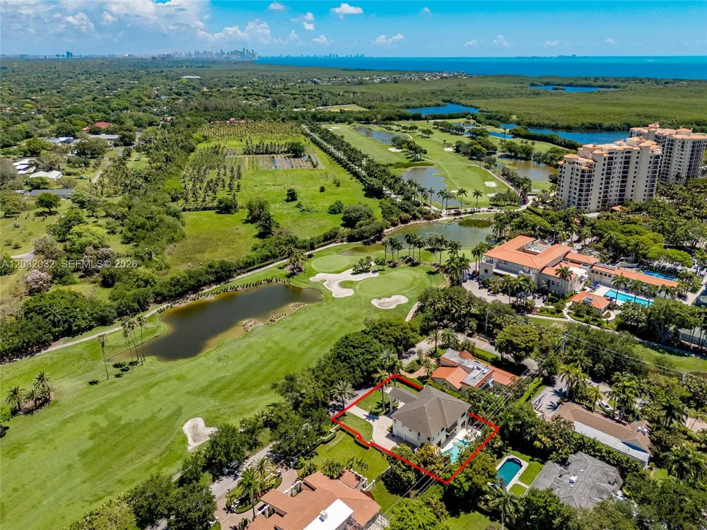 6220 SW 144th St Coral Gables, FL 33158