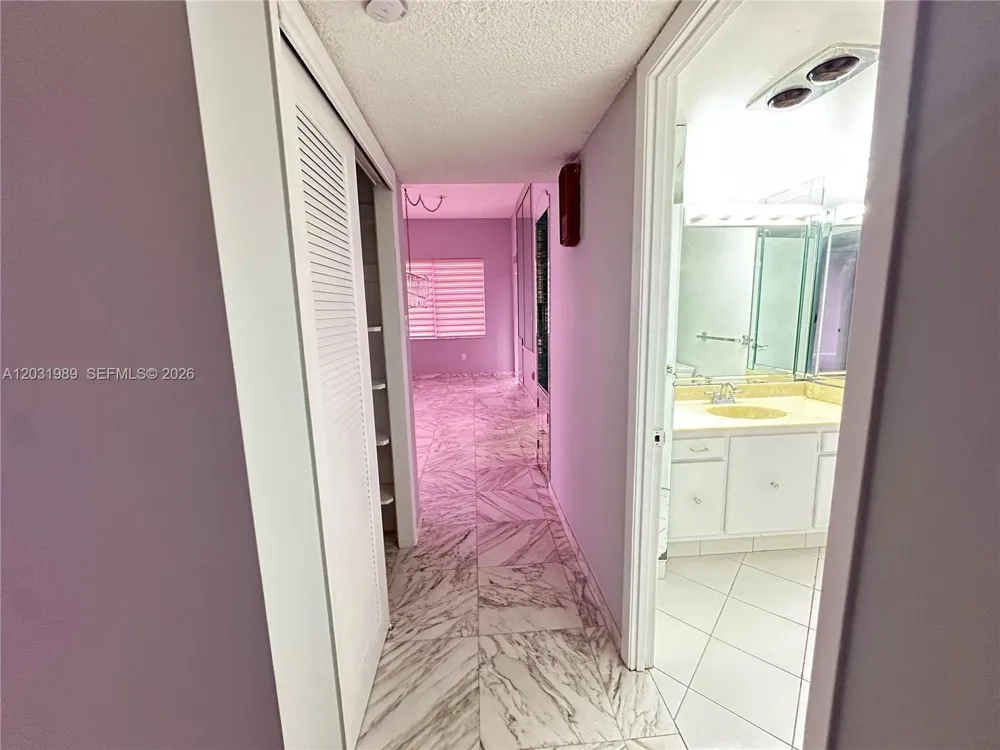 18051 Biscayne Blvd #PH05 Aventura, FL 33160