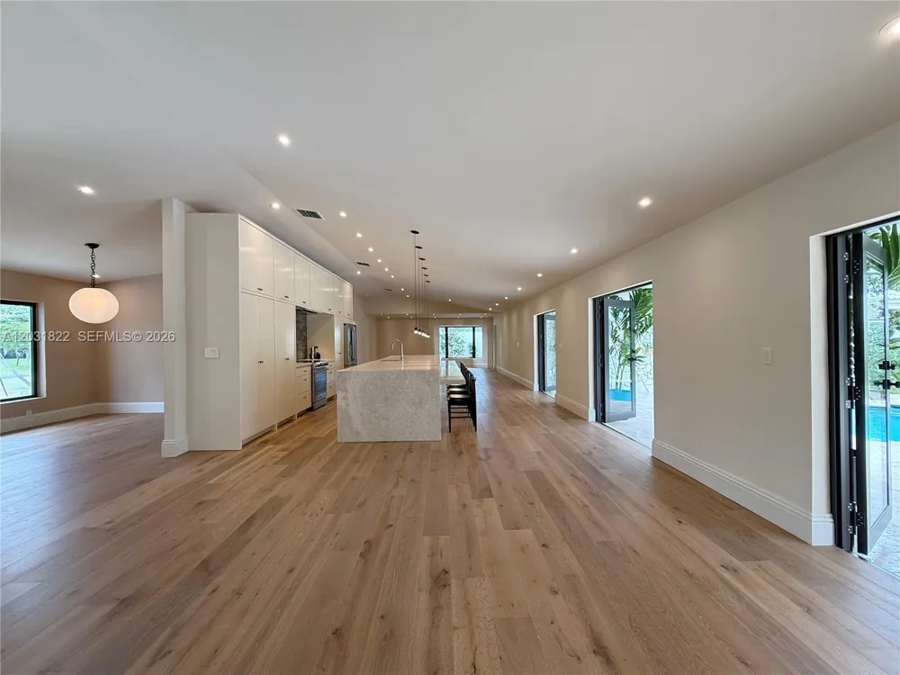 8845 SW 176th Ter Palmetto Bay, FL 33157