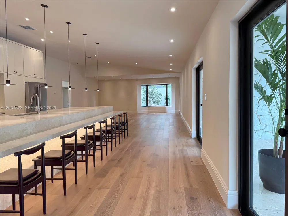 8845 SW 176th Ter Palmetto Bay, FL 33157