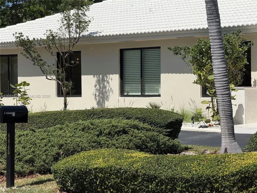 8845 SW 176th Ter Palmetto Bay, FL 33157