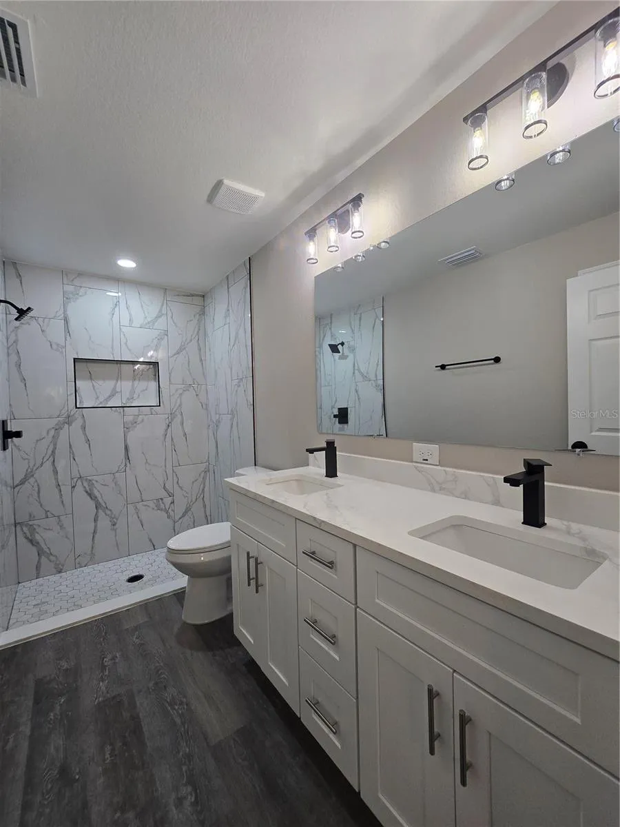 30 SEQUOIA DRIVE TRACE Ocklawaha, FL 32179