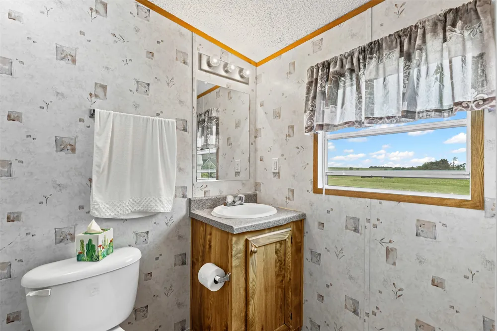 167 Hcr 4105 Covington, TX 76636
