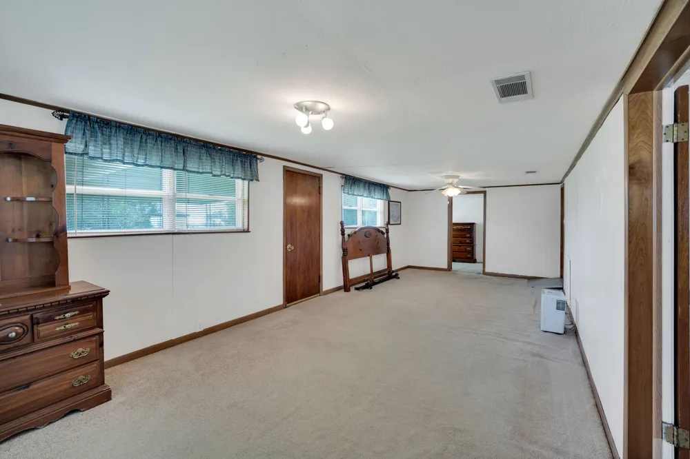 508 E Henderson Street Itasca, TX 76055