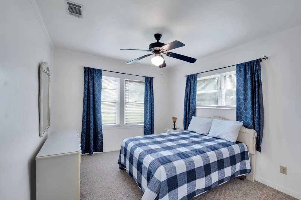 508 E Henderson Street Itasca, TX 76055