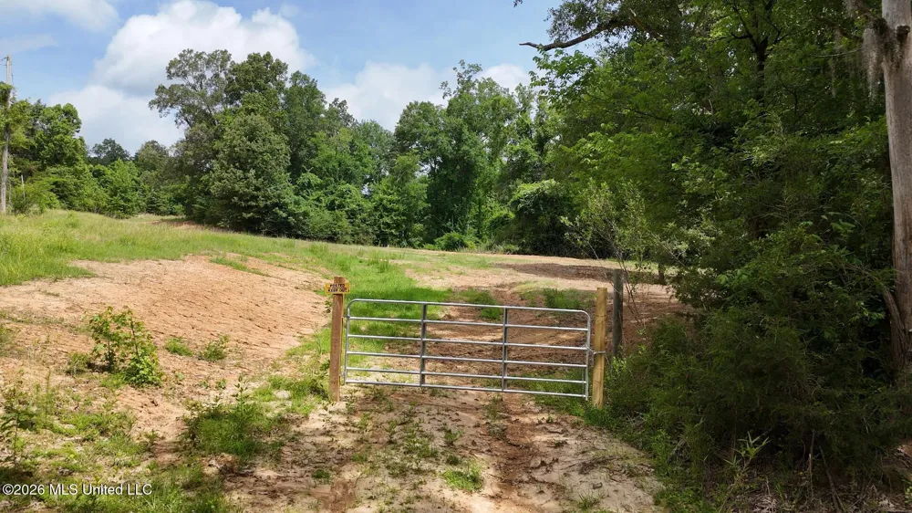 0 Dogwood Road Vicksburg, MS 39180