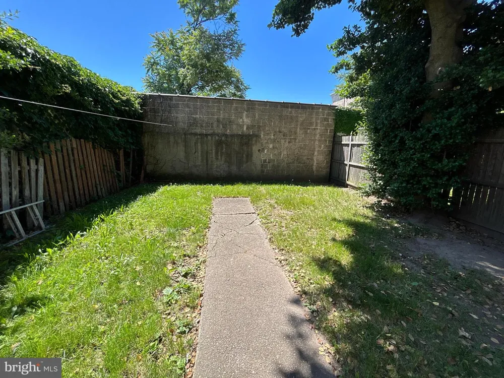 145 BAYARD STREET Trenton, NJ 08611