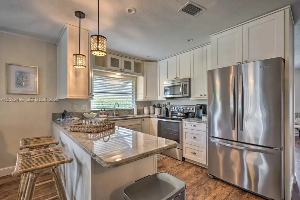 558 102nd Ave #0 Naples, FL 34108