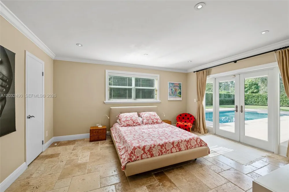 7360 SW 115th St Pinecrest, FL 33156