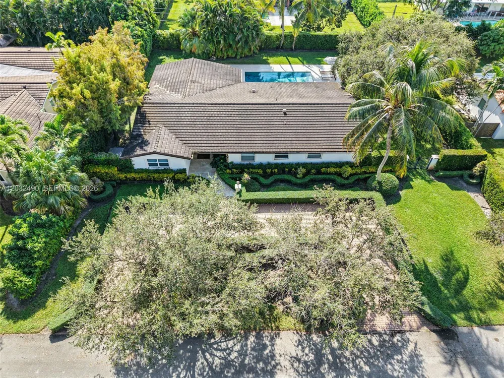 7360 SW 115th St Pinecrest, FL 33156