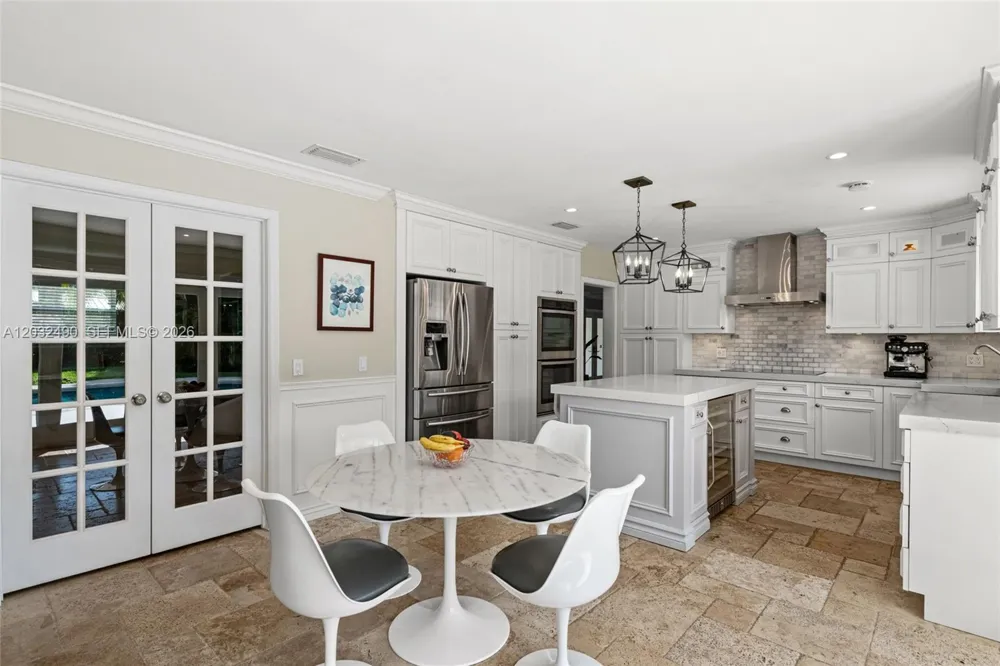 7360 SW 115th St Pinecrest, FL 33156