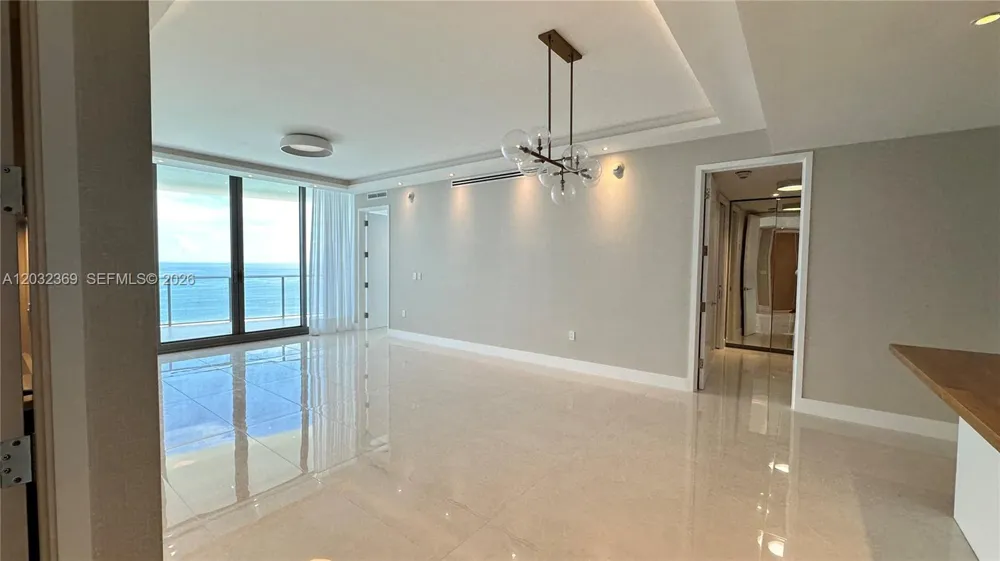 15701 Collins Ave #3804 Sunny Isles Beach, FL 33160