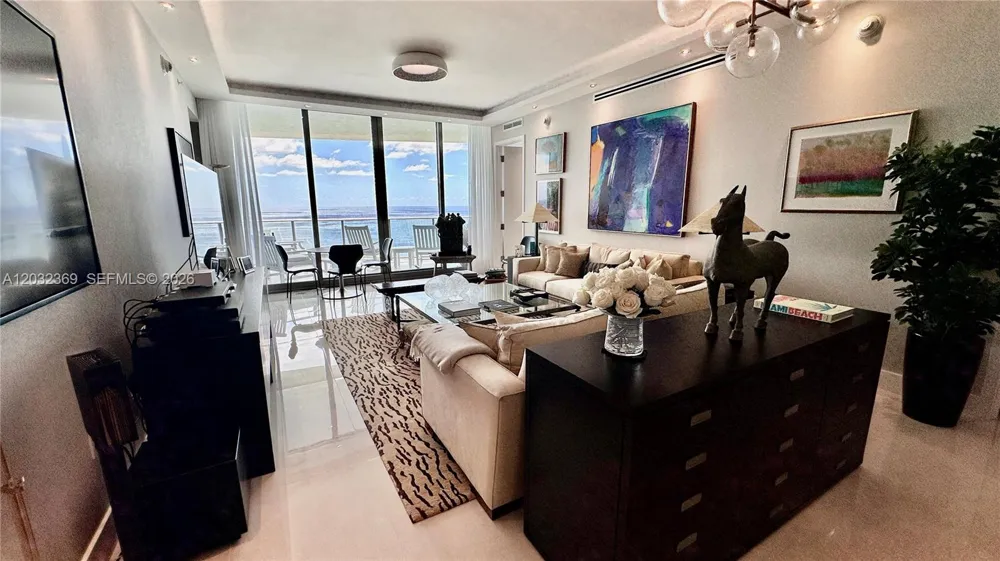15701 Collins Ave #3804 Sunny Isles Beach, FL 33160