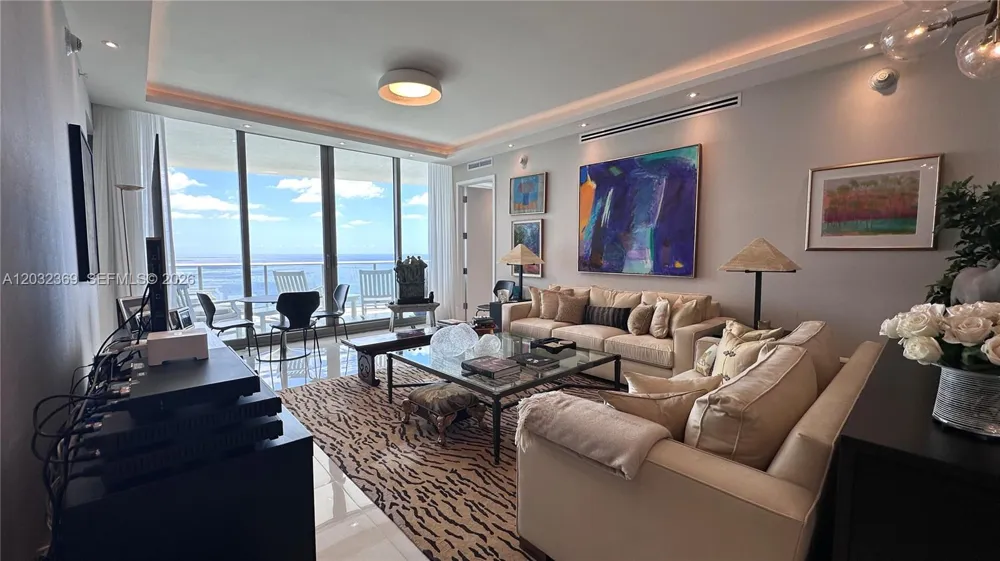 15701 Collins Ave #3804 Sunny Isles Beach, FL 33160