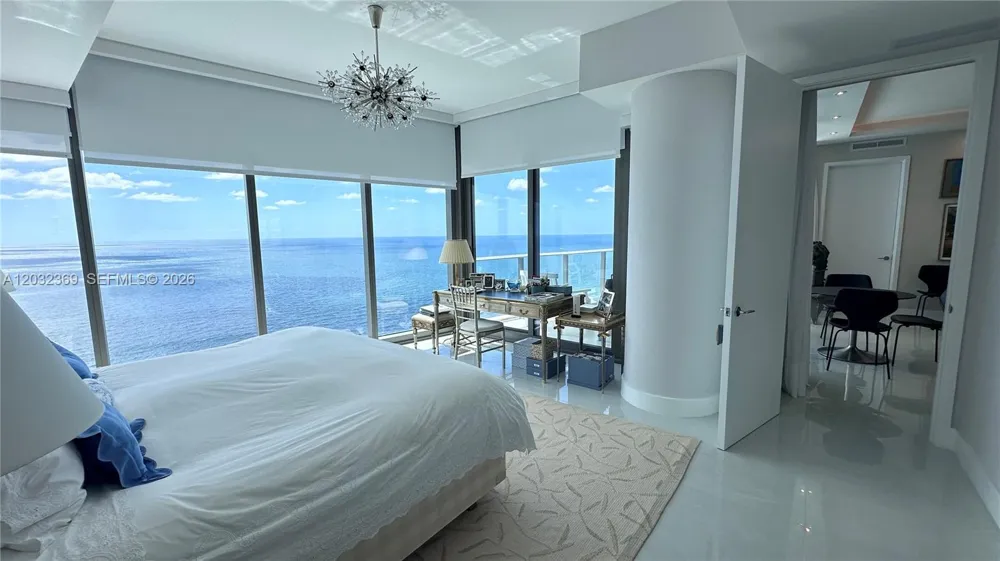 15701 Collins Ave #3804 Sunny Isles Beach, FL 33160