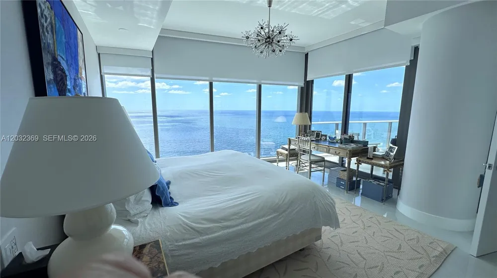 15701 Collins Ave #3804 Sunny Isles Beach, FL 33160
