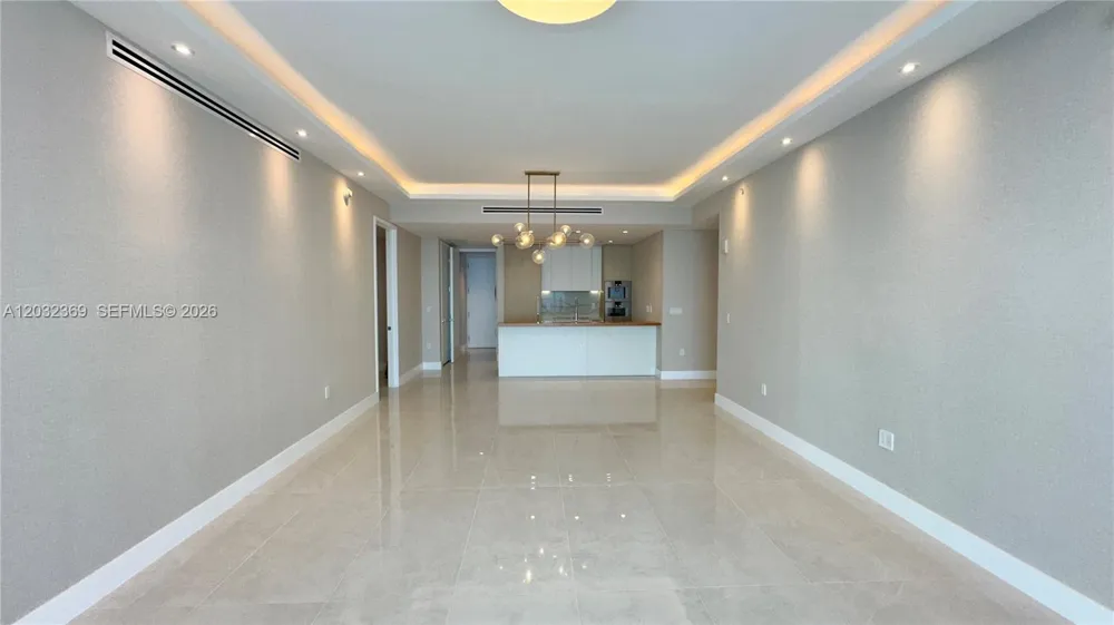 15701 Collins Ave #3804 Sunny Isles Beach, FL 33160