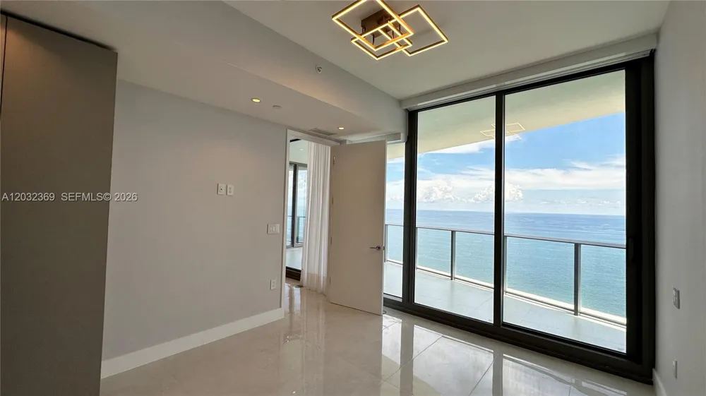 15701 Collins Ave #3804 Sunny Isles Beach, FL 33160