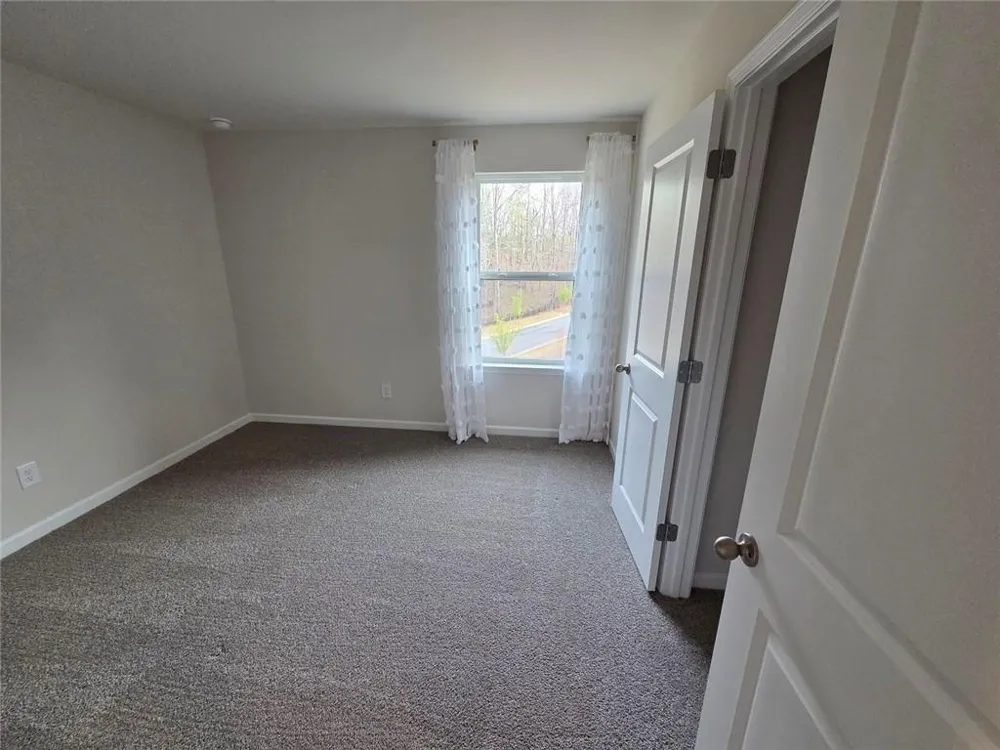 189 Water Oak Way Dawsonville, GA 30534
