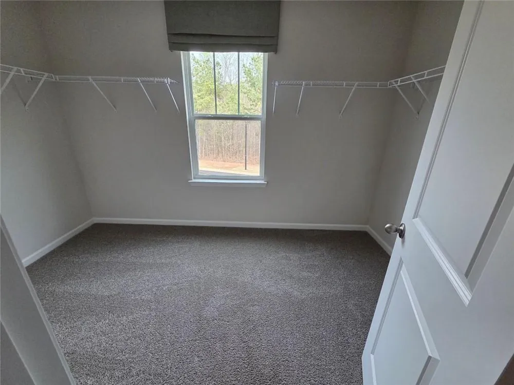 189 Water Oak Way Dawsonville, GA 30534
