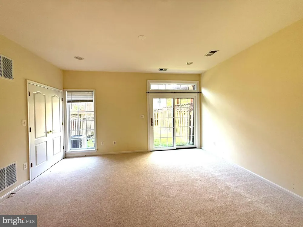 21929 BAYARD TERRACE Broadlands, VA 20148