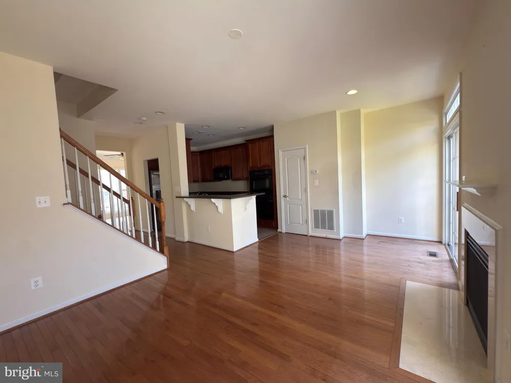 21929 BAYARD TERRACE Broadlands, VA 20148