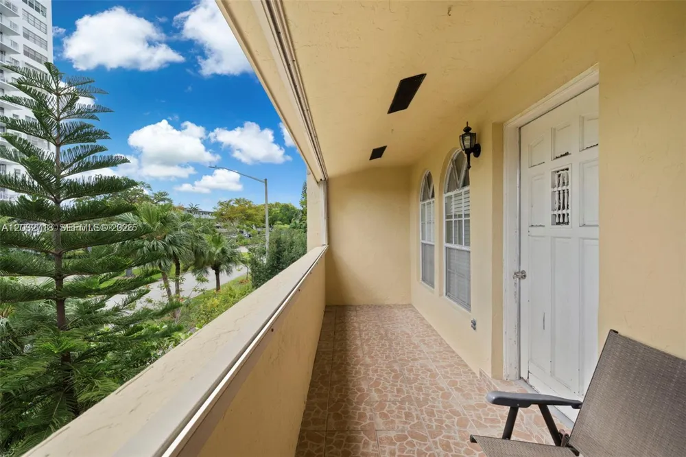 1965 Sans Souci Blvd #0 North Miami, FL 33181