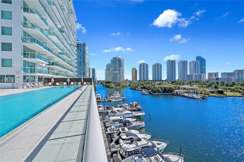 400 Sunny Isles Blvd #1917   |TWO STORIES Sunny Isles Beach, FL 33160