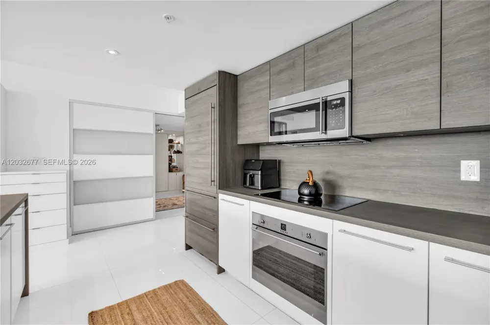 400 Sunny Isles Blvd #1917   |TWO STORIES Sunny Isles Beach, FL 33160