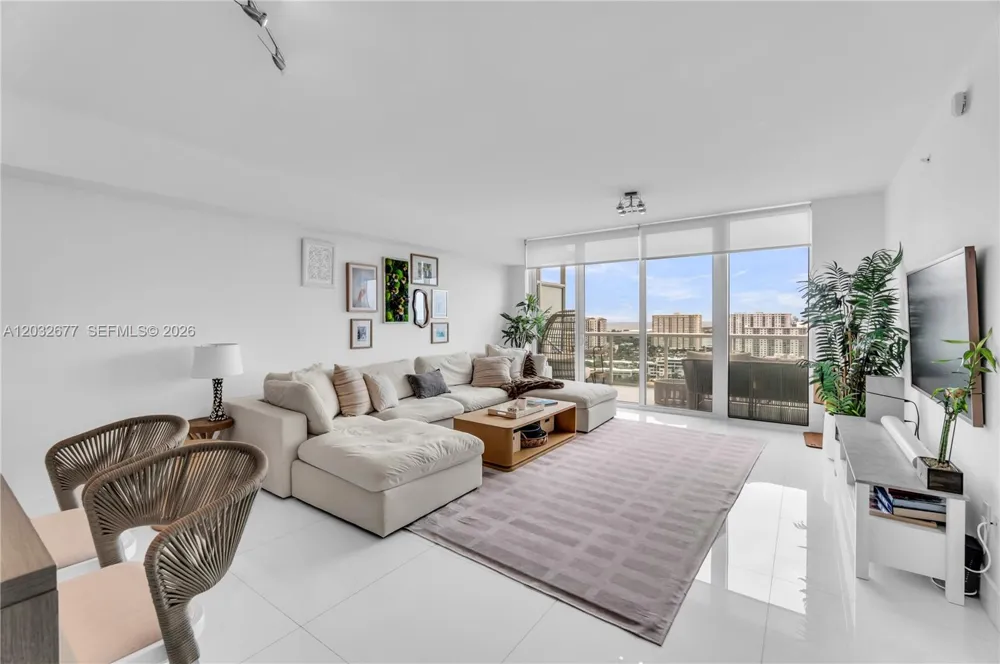 400 Sunny Isles Blvd #1917   |TWO STORIES Sunny Isles Beach, FL 33160